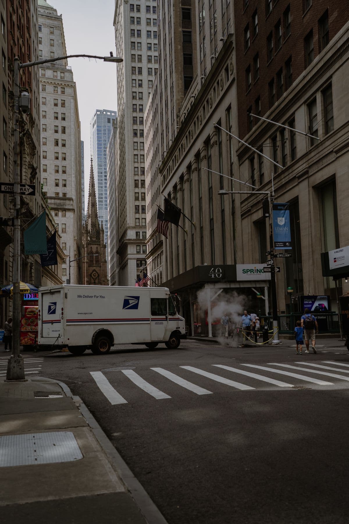 Curbs & loading zones